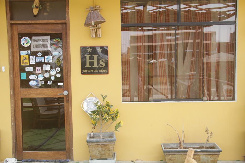 Refugio Del Pirata Hostel Paracas Ngoại thất bức ảnh